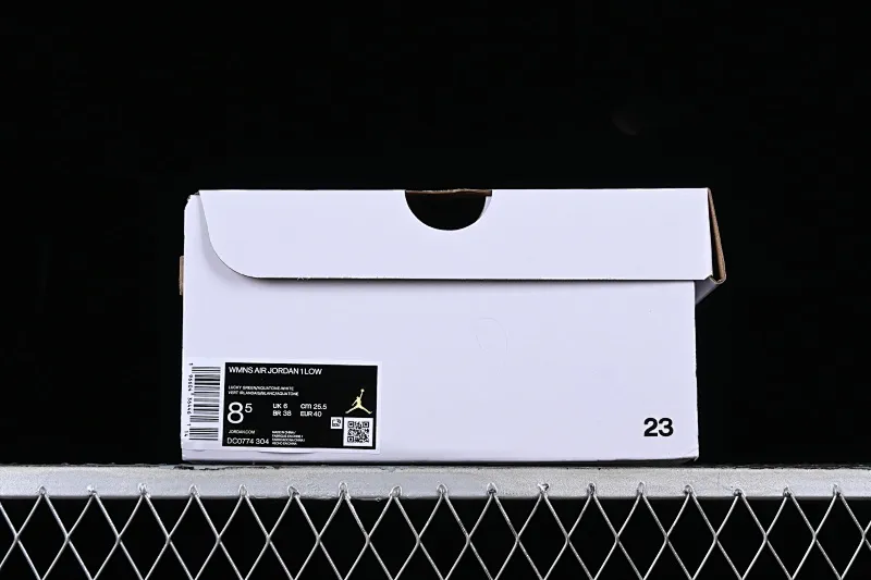All categories Air Jordan Jordan series basketball shoes Air Jordan 1 Low G version pure original Air Jordan 1 Low "White Green" AJ1 Joe 1 white green low-top basketball shoes DC0774-304